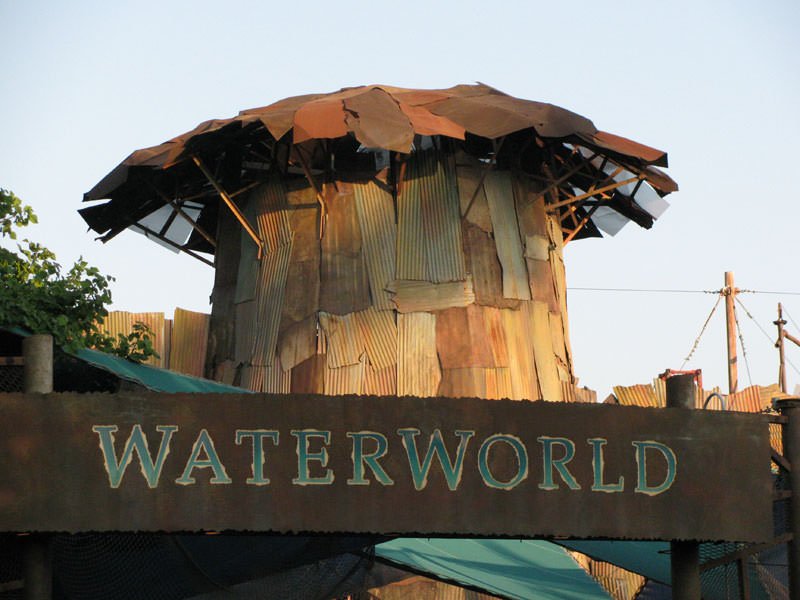 Universal Studios Hollywood Waterworld