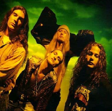 Alice In Chains with Layne Staley