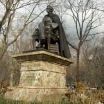 Gov. William H. Seward Statue dons The Cape. Madison Square Park, New York