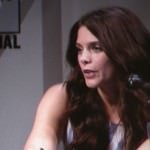 SDCC 2011: Twilight Breaking Dawn, part 1 panel: Ashley Greene