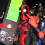 SDCC 2011: Cosplay Photos: Deadpool Loves Geeks of Doom