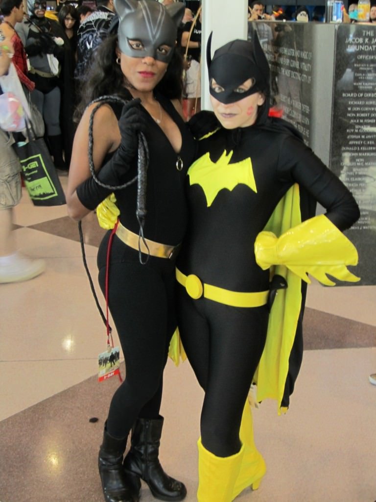 NYCC 2011: Cosplay Photos: Bat ladies