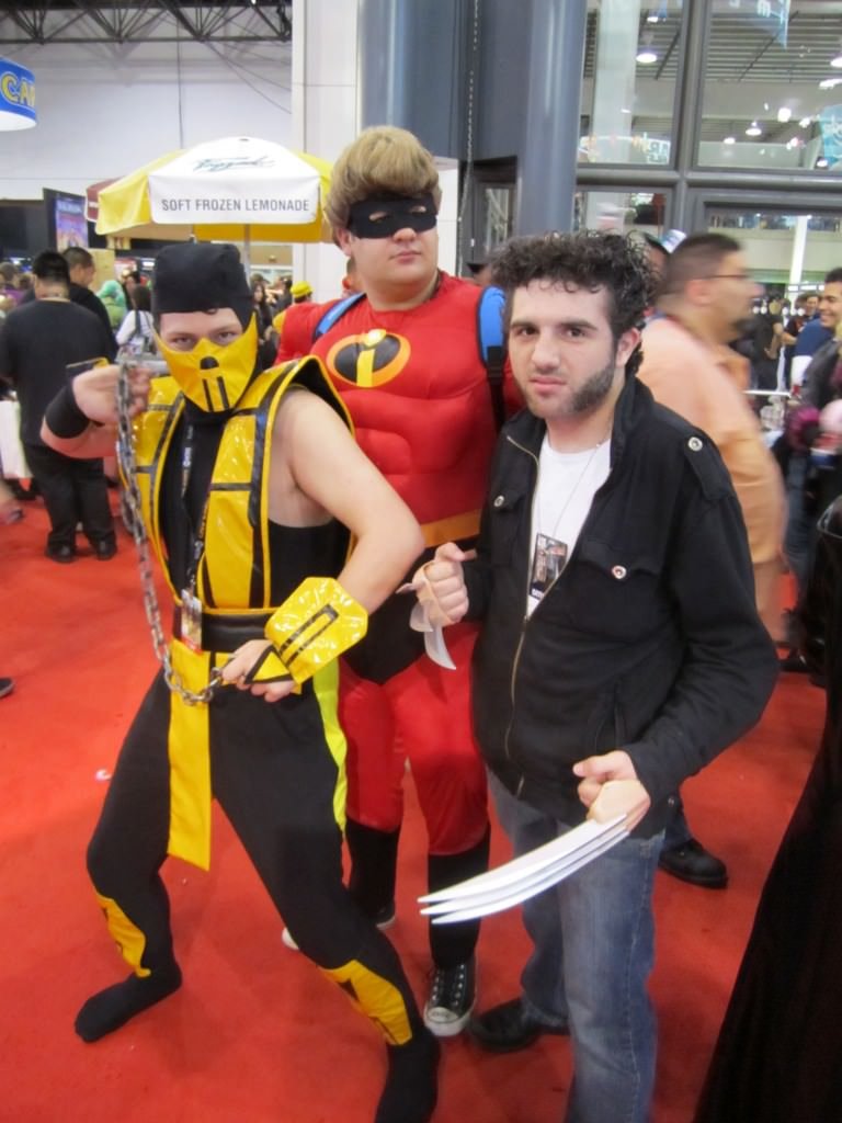 NYCC 2011: Cosplay Photos: Weird Crossover