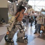NYCC 2011: Cosplay Photos: Insane Robot Exoskeleton