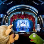Miss Piggy and Kermit the Frog at the 2012 Academy Awards