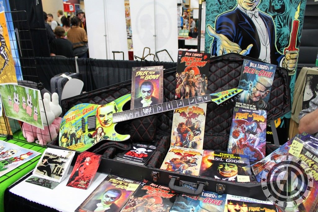 SDCC 2012: Monsterverse Booth Bela Lugosi LTD Guitar by EPS