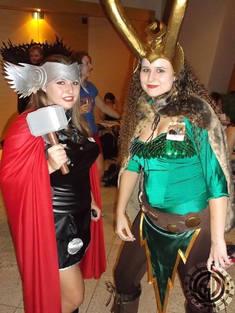 Dragon*Con 2012: Cosplay: Thor and Loki crossplay