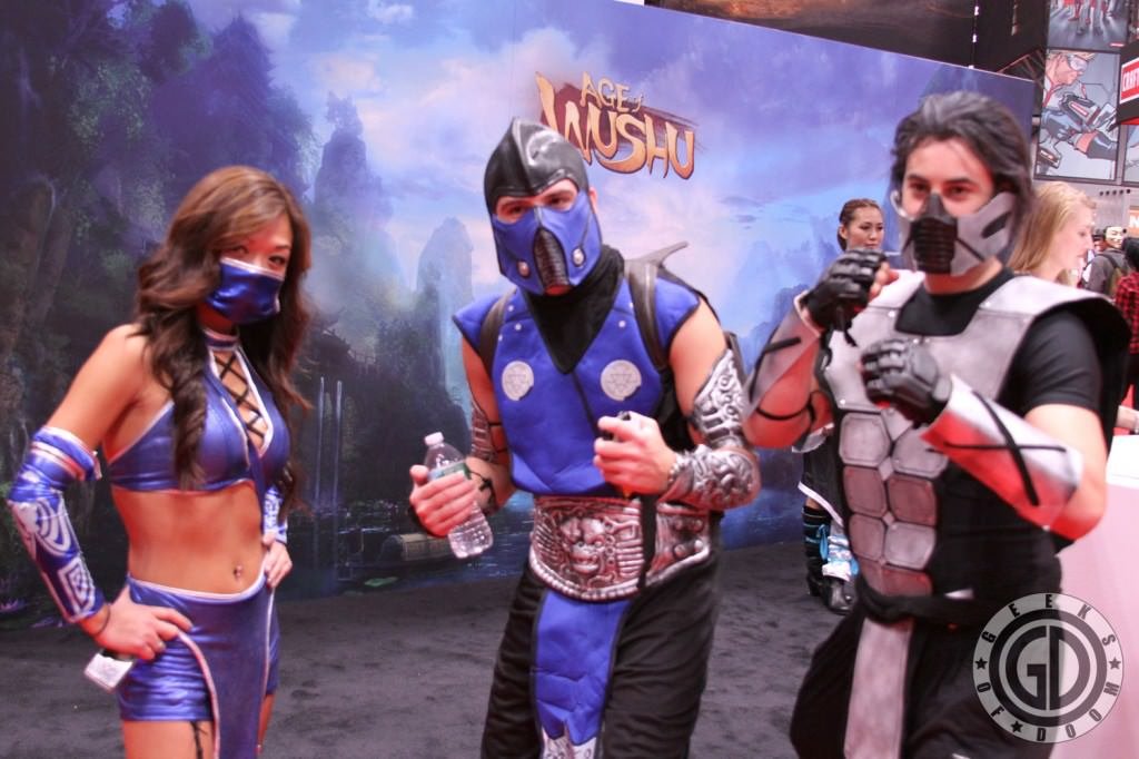 NYCC 2012: Cosplay outside the Age of Wushu booth