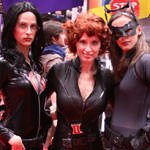 NYCC 2012: Baroness, Catwoman cosplay