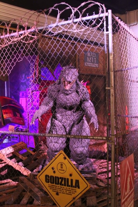 SDCC 2013: Godzilla Encounter 12
