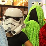 SDCC 2013: Cosplay: The Yip Yips with female Stormtrooper