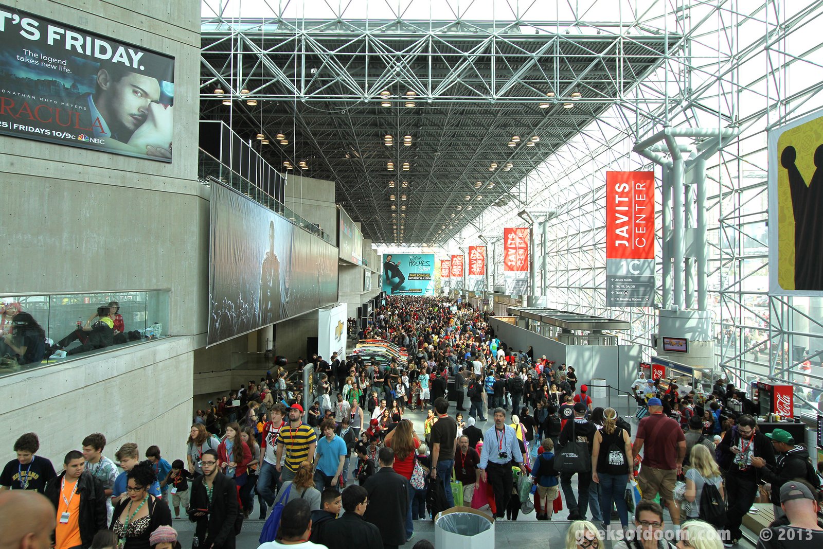 2013-10-13-nycc-convention-floor-08