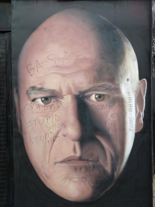 Hank Schrader Breaking Bad pusher graffiti