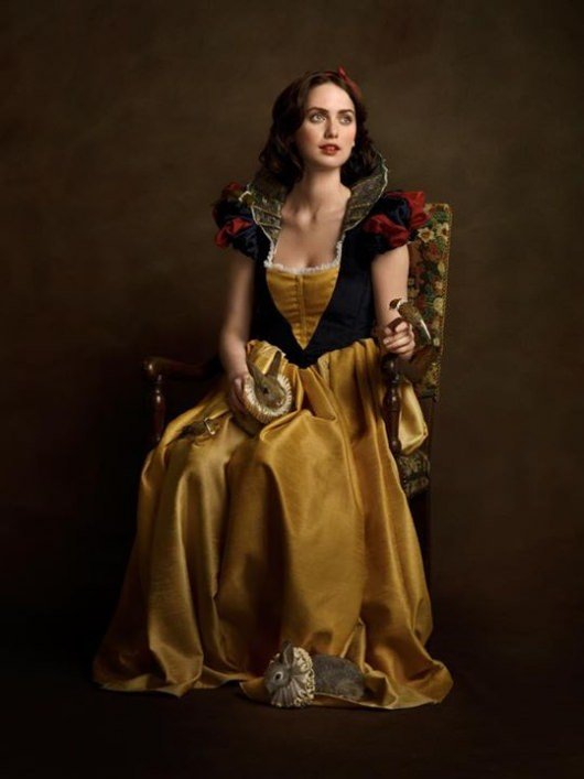Renaissance Heroes and Villains Cosplay Shoot -- Snow White
