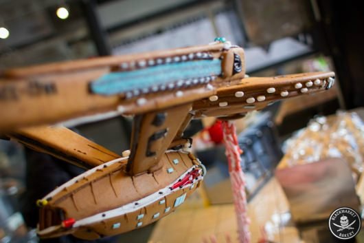 Star Trek U.S.S. Enterprise Gingerbread
