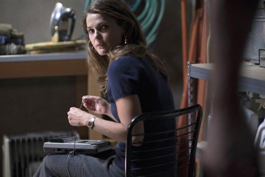 The Americans Season 3 Episode 1 Keri Russell as Elizabeth Jennings