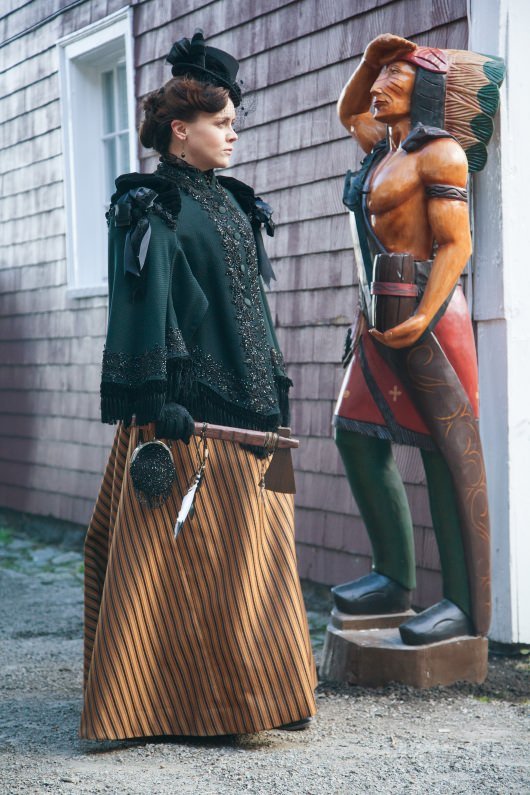 Lizzie Borden Chronicles 101-03