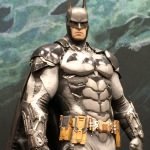 SDCC 2015 Preview Night Batman Statue 01