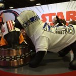 SDCC 2015 Preview Night Star Wars R2D2 Dog Coat