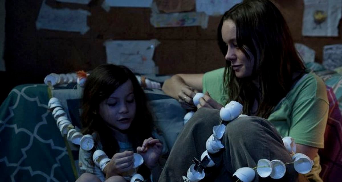 ‘Room’ Trailer: Brie Larson Proves “Love Knows No Boundaries”