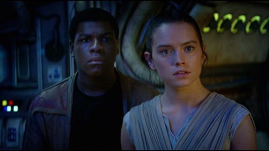 John Boyega and Daisy Ridley in Star Wars: The Force Awakens