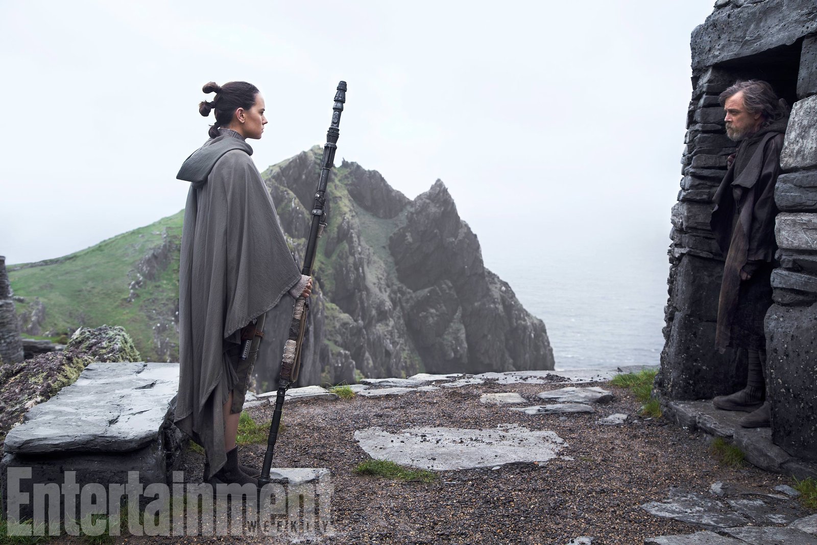 The Last Jedi Rey and Luke