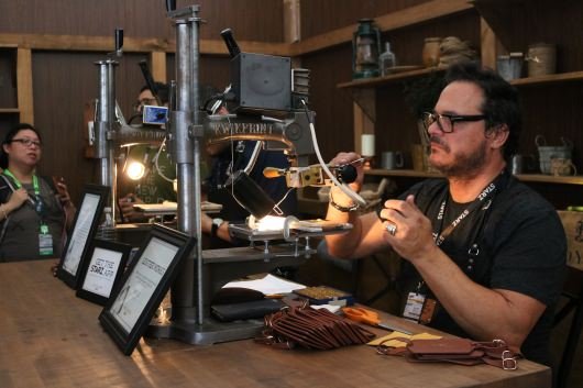 Outlander Frasers Ridge NYCC 17