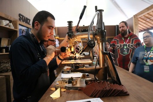 Outlander Frasers Ridge NYCC 19