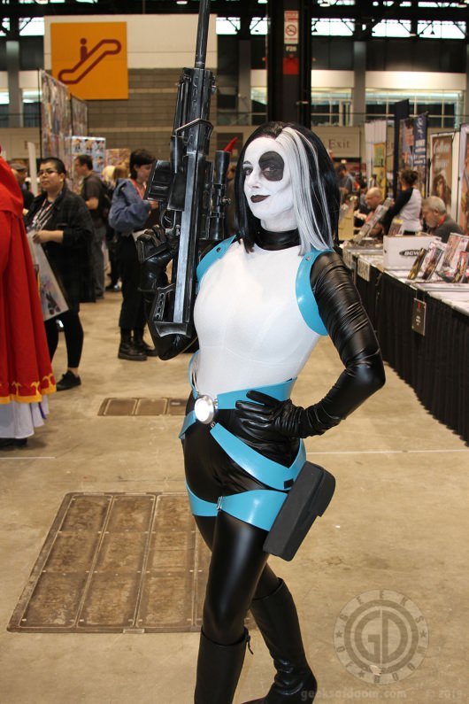 C2E2 2019: Cosplay 09 Domino