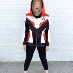 Avengers Endgame Quantum Hoodie Review Geeks of Doom Pfeff-Bot