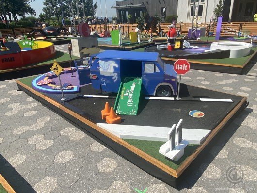 Pixar Putt Pop-Up