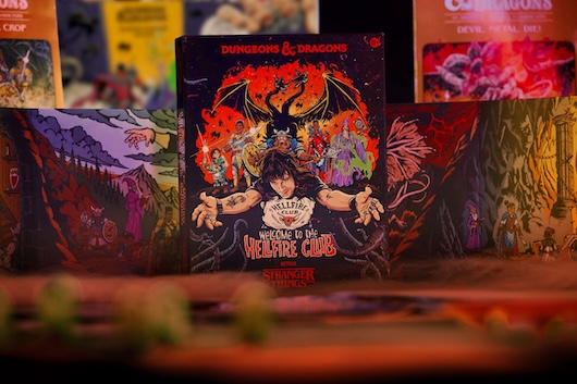 Dungeons & Dragons Stranger Things: Welcome to The Hellfire Club Adventure Game